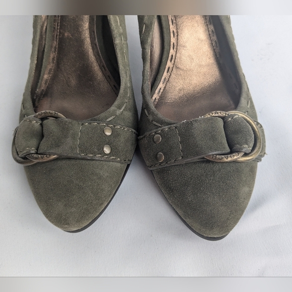 COACH Model Dinah Heel Green Suede Women Pumps Size 9.5 - Picture 3 of 10